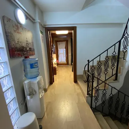 Отель Dream Old 3*